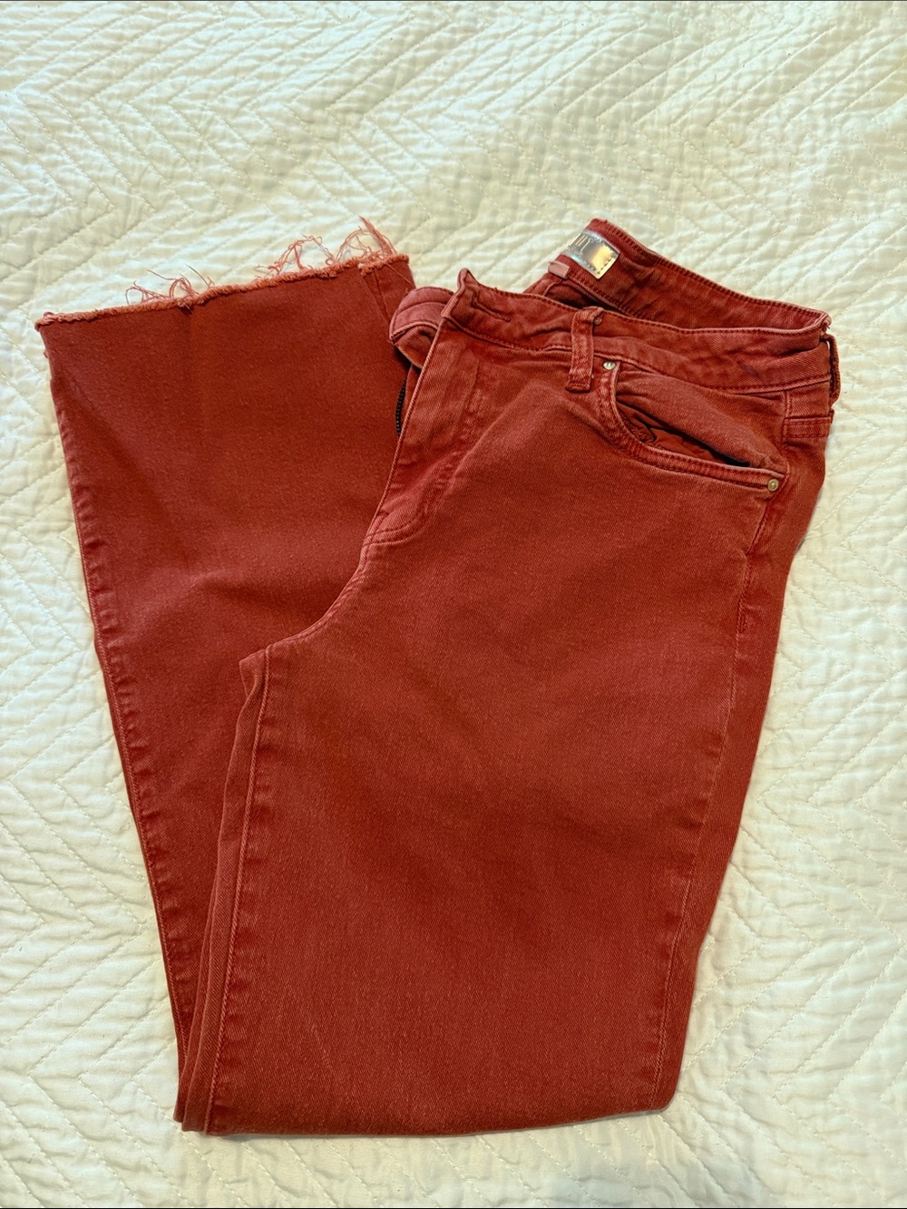Kut from the Kloth Cropped Straight Jeans in Paprika